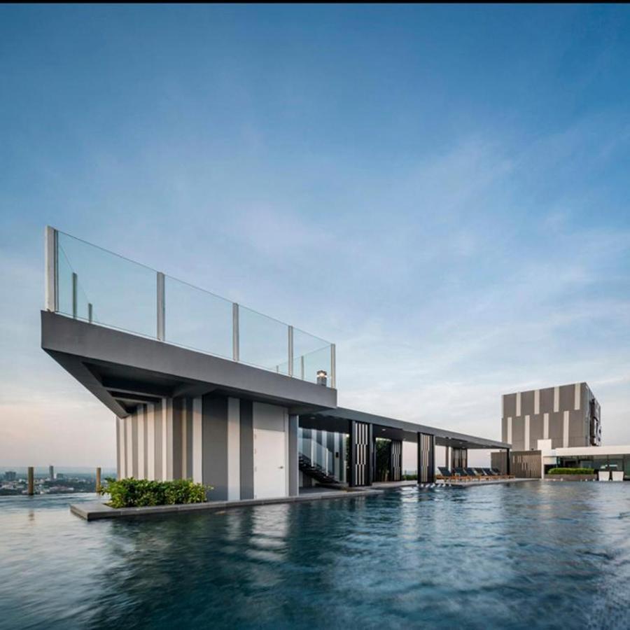 The Base Central Apartments Pattaya Esterno foto