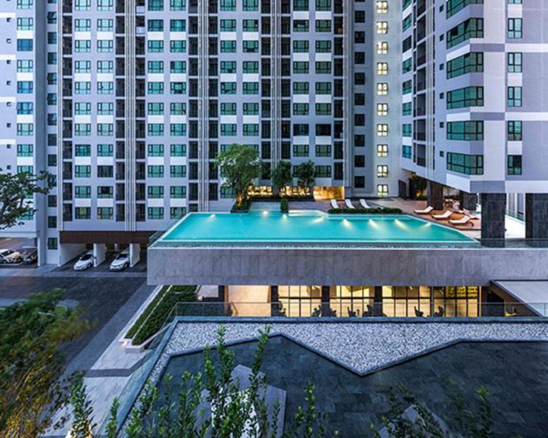 The Base Central Apartments Pattaya Esterno foto