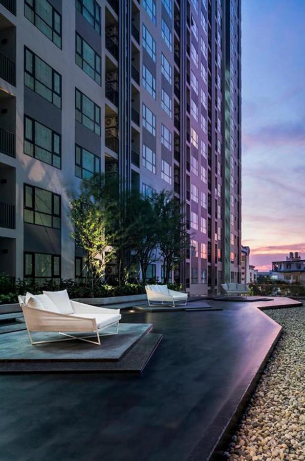 The Base Central Apartments Pattaya Esterno foto